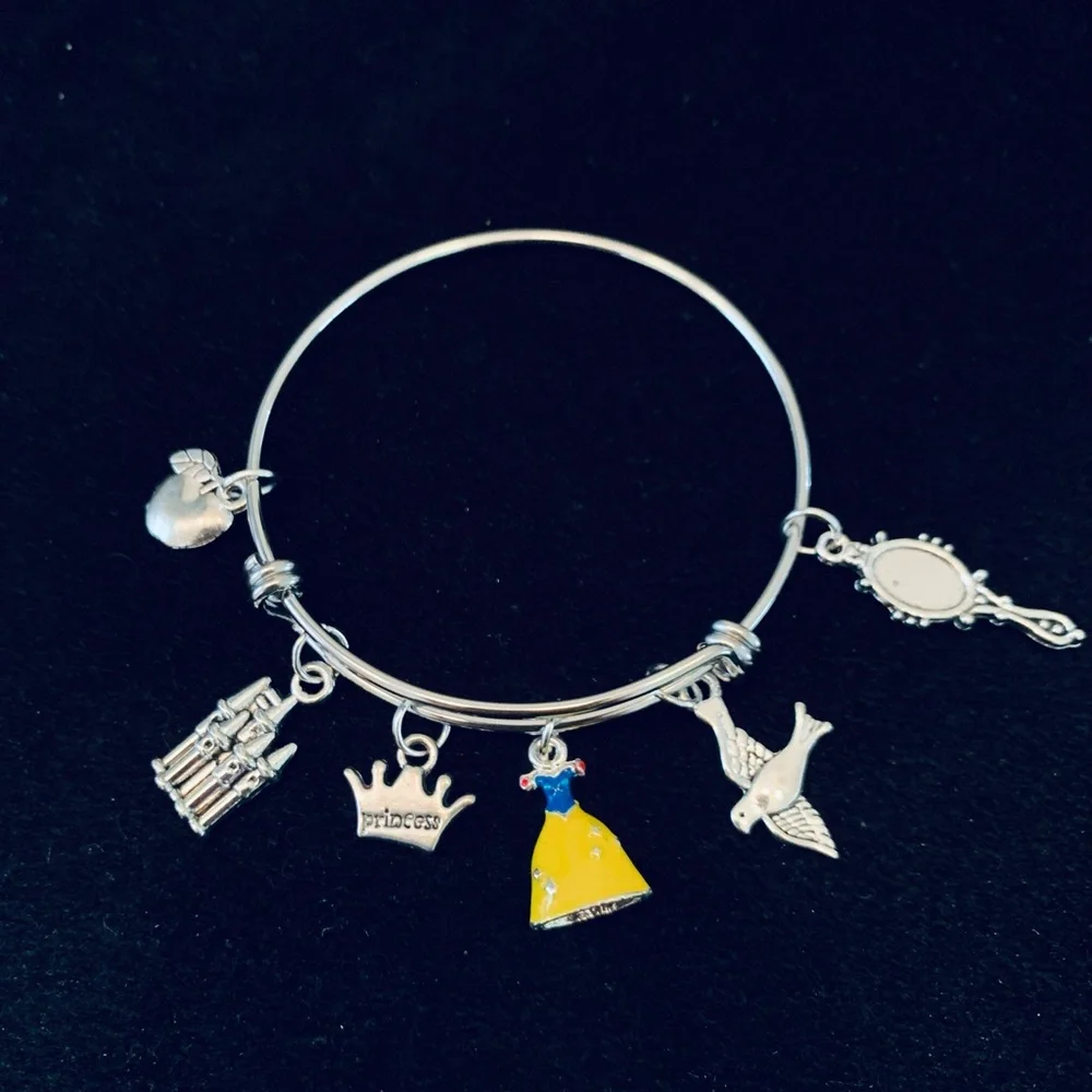 Girls “Snow White” inspired bangle bracelet